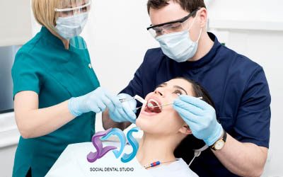 Los españoles emplean más dinero en su salud dental
